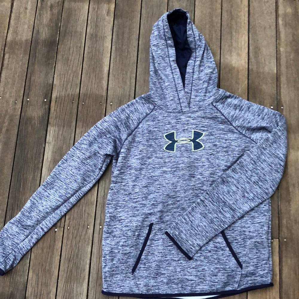 Under Armour women’s sweatshirt